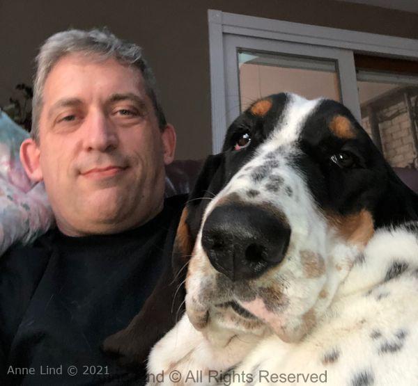 Nora watching basketball with brett